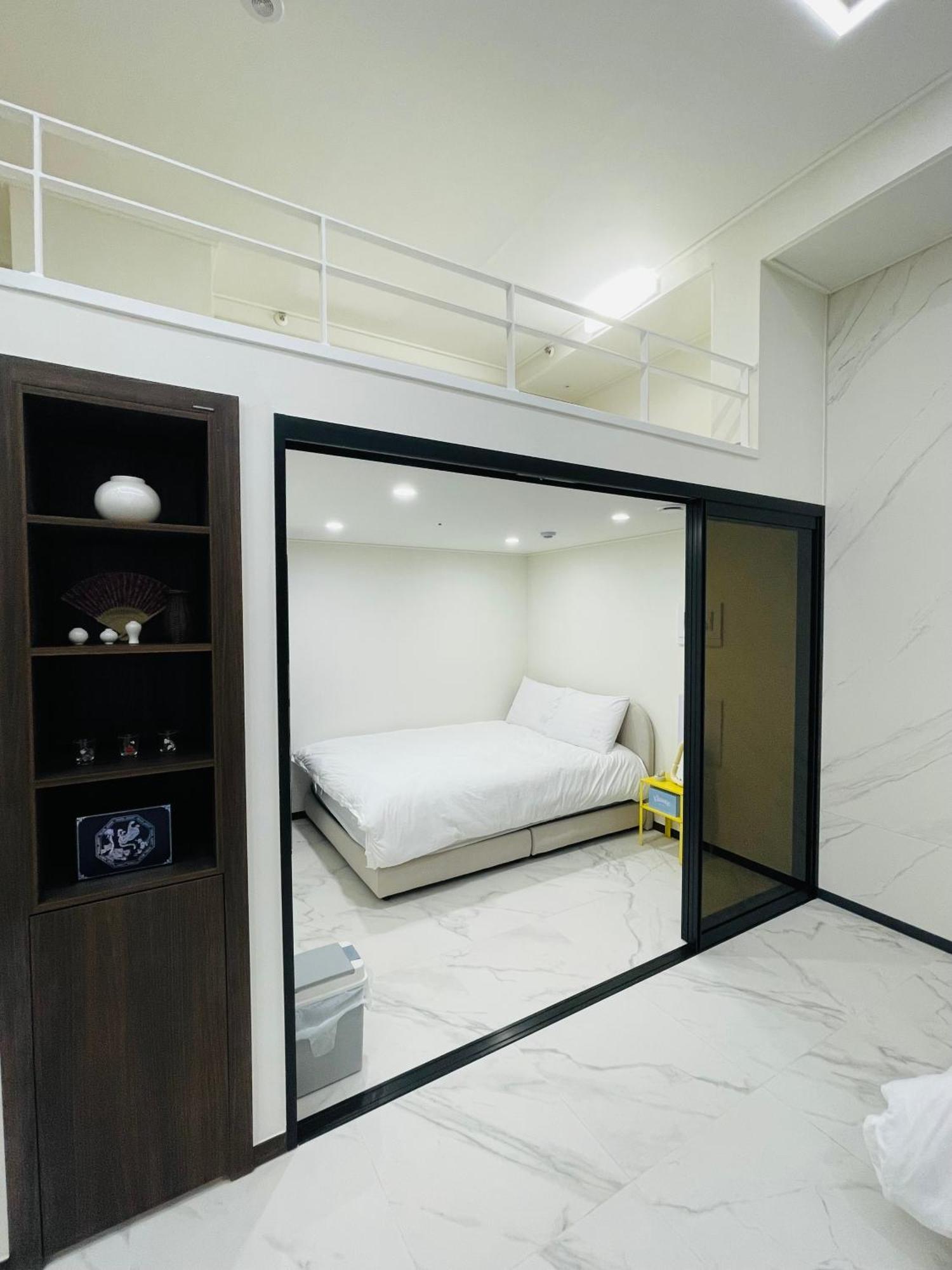 Apartment The Better In Ddp, Euljiro