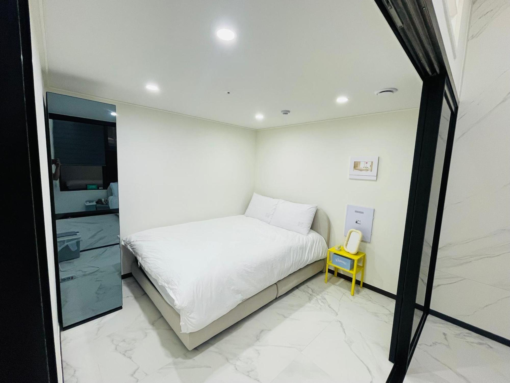 The Better In Ddp, Euljiro Apartment Seoul